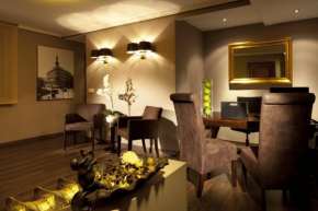 Гостиница THC Bergantin Hostel  Мадрид